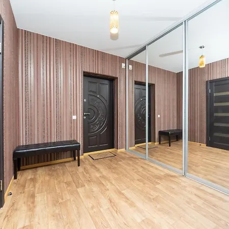 Apartment On Draghomanova 2A Киев Экстерьер фото