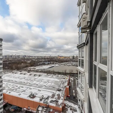 Apartment On Draghomanova 2A Киев Экстерьер фото