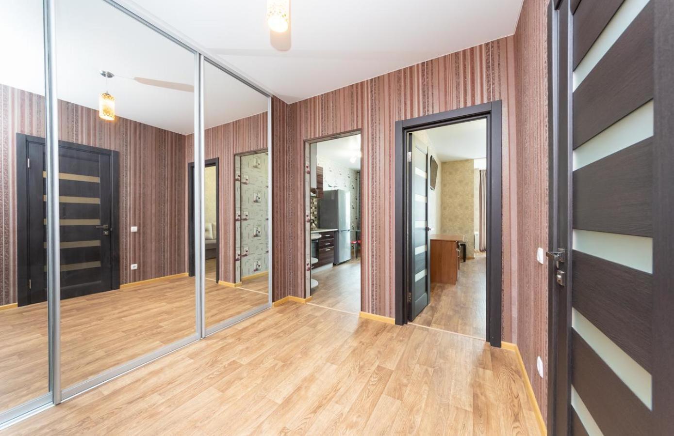 Apartment On Draghomanova 2a *