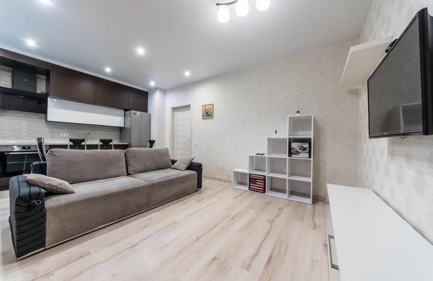 Apartment On Draghomanova 2a