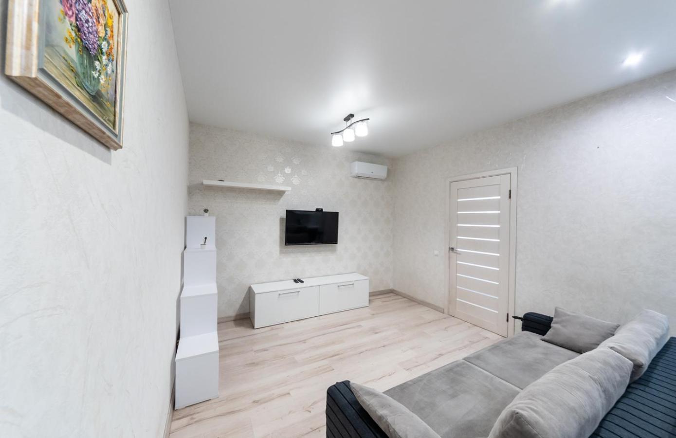 On Draghomanova 2a Apartment *
