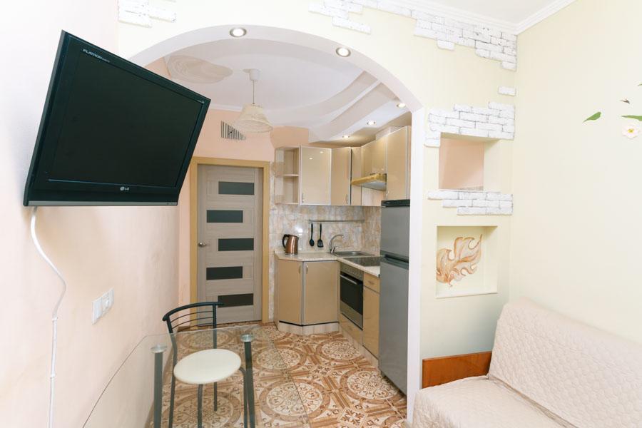 Apartment On Draghomanova 2a Kyiv